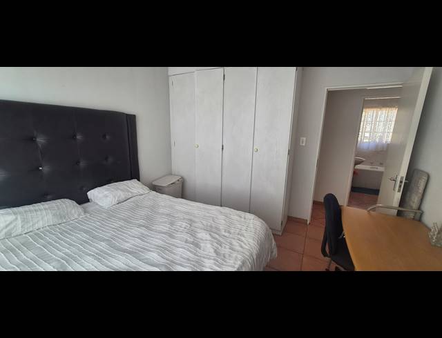 2 BEDROOM APARTMENT FOR SALE IN NORTHGATE